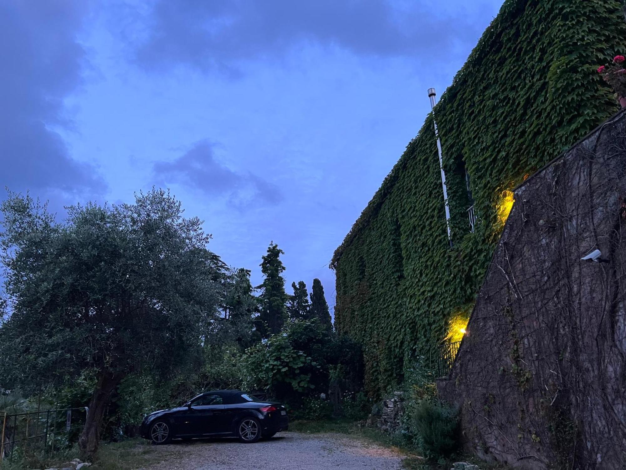 Sunrise Villa Rapallo Buitenkant foto